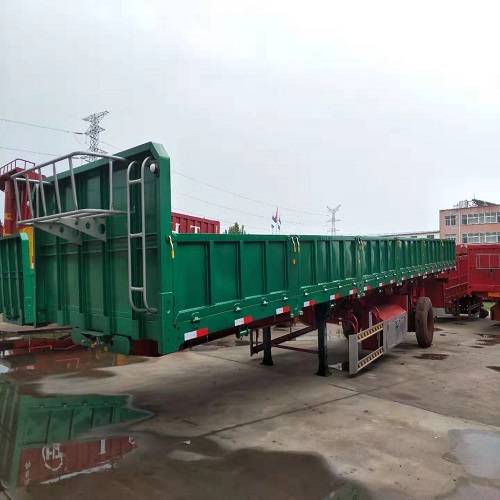 梁山側翻自卸半掛車