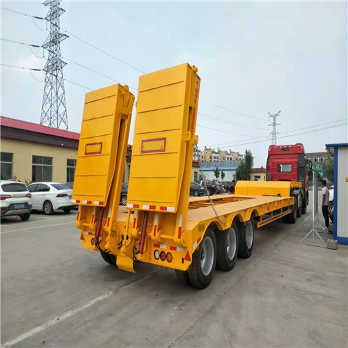 平板自卸半掛車價格