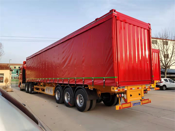 側(cè)簾半掛車廠