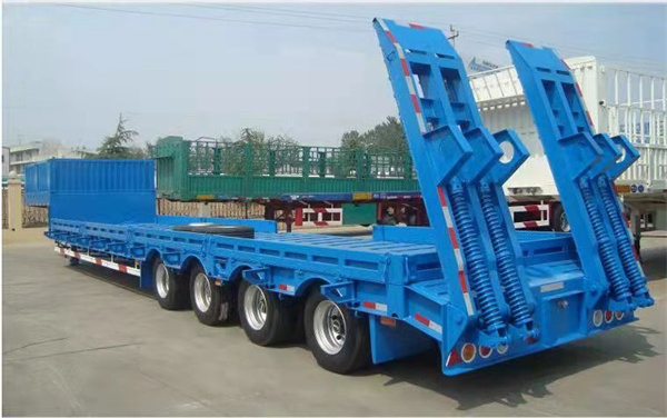 低平板半掛車(chē)廠