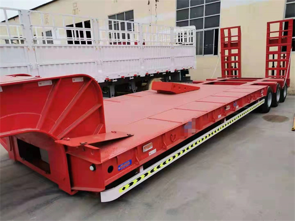 低平板半掛車生產廠家